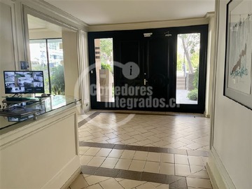 Departamento en arriendo mensual en Excelente dpto isidora goyenechea / enrique foster, Las Condes - 4 dormitorios, 3 baños