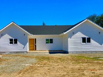 Casa en venta en Hermosa parcela de 5000m2 con casa nueva en venta pelarco, Pelarco - 3 dormitorios, 3 baños