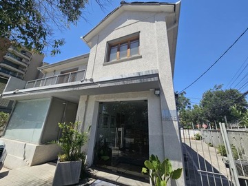 Local Comercial en venta en Pedro de Valdivia - California, Providencia - 8 dormitorios, 6 baños