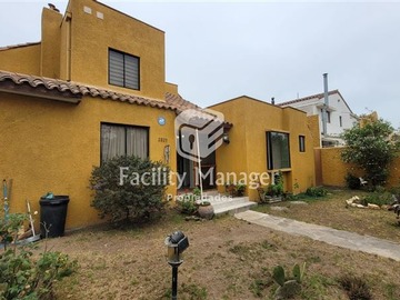 Casa en venta en Mequiades Galleguillos, La Serena - 5 dormitorios, 4 baños