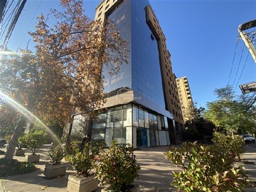 Arriendo Mensual / Local Comercial / Las Condes