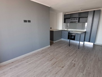 Departamento en arriendo mensual en Amplio y Luminoso, Excelente Vista (178837), La Cisterna - 3 dormitorios, 1 baño