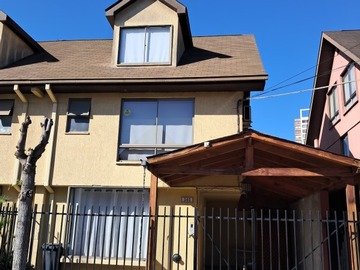 Casa en venta en Hermosa casa en maipú - el rosal, Maipú - 5 dormitorios, 3 baños