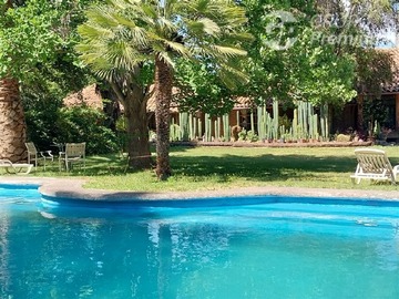 Parcela en venta en Virginia Subercaseaux con El Cruceral, Pirque - 5 dormitorios, 5 baños