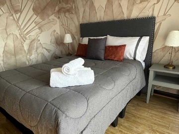 Departamento en arriendo mensual en Hermoso depar amoblado en las condes (100052), Las Condes - 2 dormitorios, 2 baños