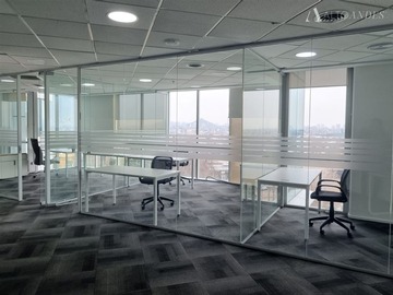 Oficina en arriendo mensual en Ciudad Empresarial, Huechuraba - 4 dormitorios, 3 baños