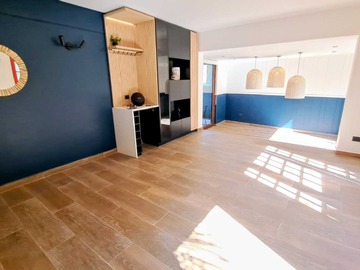 Departamento en venta en Remodelada y Amoblada, en Condominio (160168), Las Condes - 2 dormitorios, 3 baños