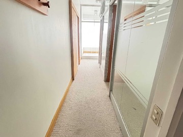 Oficina en arriendo mensual en Oficinas ed. De la construcción / 4p/2b (138675), Puerto Montt