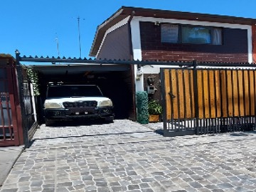 Casa en venta en Pasaje las Silas, Puente Alto - 2 dormitorios, 1 baño