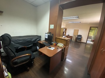 Local Comercial en venta en Almirante riveros, Providencia - 5 dormitorios, 3 baños