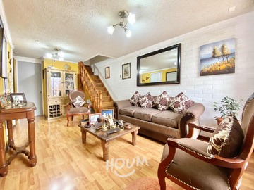 Casa en venta en Arturo Moya Grau, Maipú - 5 dormitorios, 3 baños
