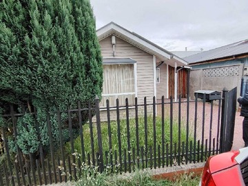 Casa en venta en Casa en pasaje cerrado (139902), Puerto Montt - 2 dormitorios, 1 baño