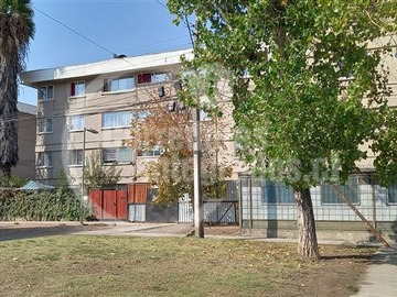 Departamento en venta en Metro Grecia, Macul - 2 dormitorios, 1 baño