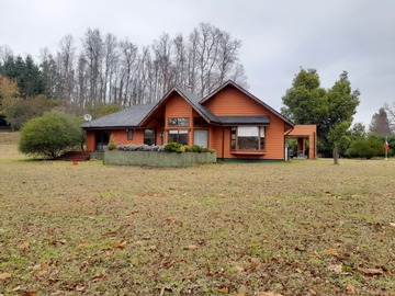 Casa en venta en Villarrica, Villarrica - 3 dormitorios, 2 baños