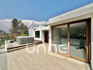 Departamento en venta en Penthouse con vista despejada norte, disponibilidad inmediat, Vitacura - 4 dormitorios, 3 baños