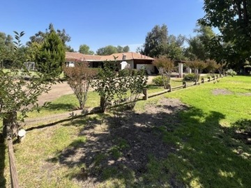 Casa en venta en Condominio el alba 2, Colina - 4 dormitorios, 4 baños