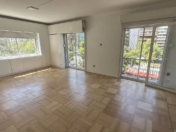 Oficina en arriendo mensual en Av Apoquindo, Las Condes - 2 baños