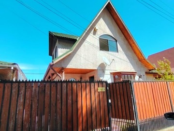 Casa en arriendo mensual en Tilos con brasilia, Padre Hurtado - 4 dormitorios, 2 baños