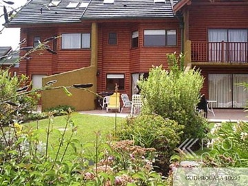 Casa en arriendo mensual en - - -, Pucón - 4 dormitorios, 4 baños