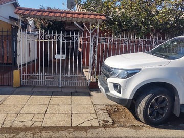 Casa en venta en Venta Excelente Casa en Puente Alto - 3 dormitorios, 1 baño