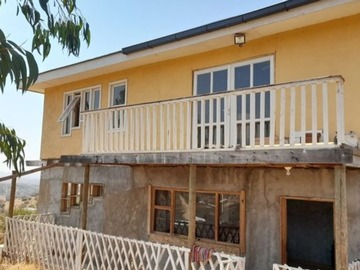 Parcela en venta en Parcelas Cajon de Lebu, Villa Alemana - 5 dormitorios, 3 baños