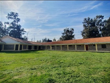 Parcela en venta en Calle Los Almendros cercana a Ramon Subercaseaux, Pirque - 7 dormitorios, 5 baños