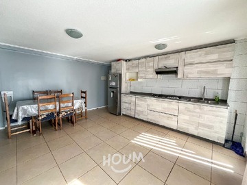 Departamento en venta en Santa Amalia, La Florida - 3 dormitorios, 1 baño