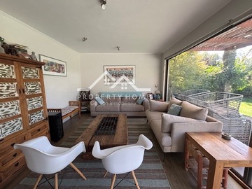 Casa en venta en Casa 3 dorm + servicio, chamisero dunalastair y lincoln, Colina - 3 dormitorios, 3 baños