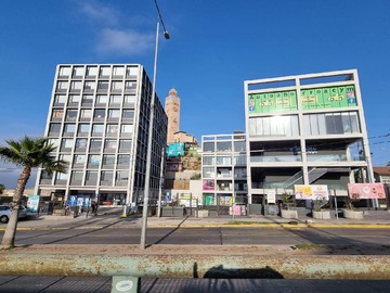 Oficina en venta en En Coquimbo - 1 baño