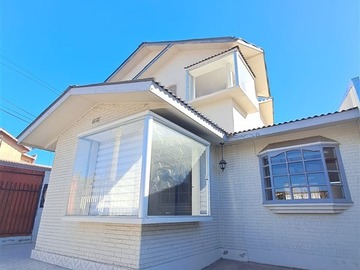 Casa en venta en avenida rene schneider con parque nacional pan de azucar, Coquimbo - 5 dormitorios, 2 baños