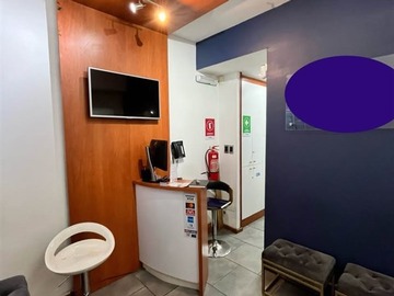 Oficina en venta en Avenida Providencia 2654, Providencia - 2 dormitorios, 1 baño