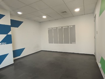 Oficina en arriendo mensual en Mac iver 480, Santiago - 6 dormitorios, 4 baños