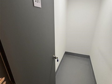 Bodega en arriendo mensual en Avenida Vicuña Mackenna 1290, Ñuñoa