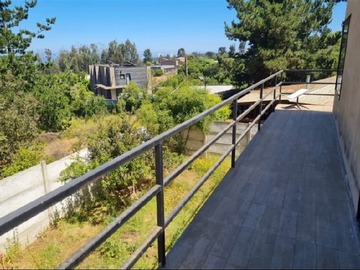 Casa en arriendo mensual en Los Pinos ,calle Riñihue, Viña del Mar - 2 dormitorios, 2 baños