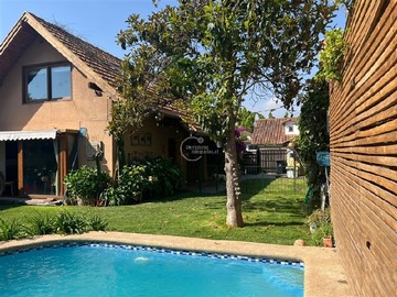 Casa en venta en Beuron / Francisco Bulnes Correa, Las Condes - 5 dormitorios, 4 baños