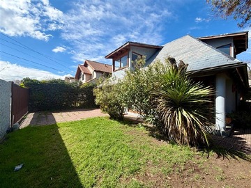 Casa en venta en Kennedy / Gerónimo de Alderete, Vitacura - 4 dormitorios, 4 baños
