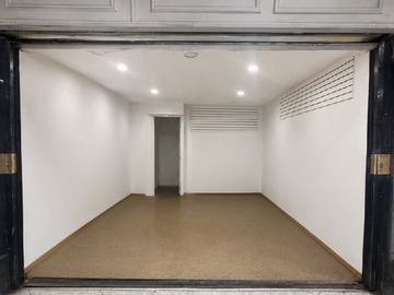 Local Comercial en arriendo mensual en mall paseo recoleta, local 8, Recoleta - 1 dormitorio, 1 baño
