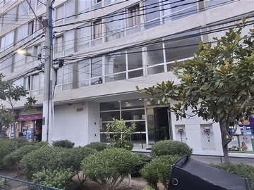 Departamento en venta en Calle Zenteno Nº1482 Dp 323-B, Santiago - 2 dormitorios, 1 baño