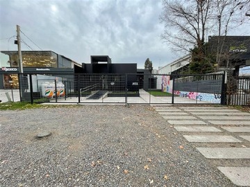 Local Comercial en venta en Padre Hurtado Norte / Tupungato, Vitacura - 4 baños