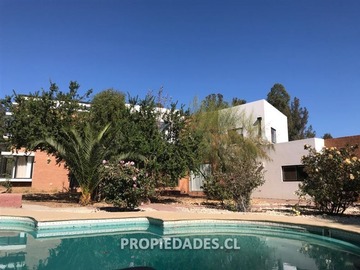 Casa en venta en Fundo el Rincón - Peñablanca, Villa Alemana - 7 dormitorios, 5 baños