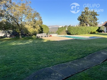Casa en venta en Sector Los Pinos - Reñaca, Viña del Mar - 6 dormitorios, 5 baños
