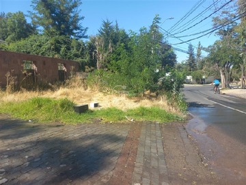 Sitio en venta en Maria Monvel, La Reina