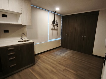 Departamento en arriendo mensual en Teatinos 750, Santiago - 1 baño