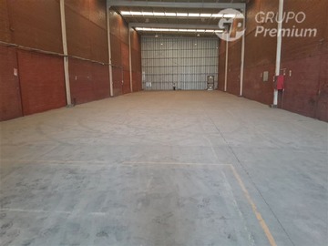 Bodega en arriendo mensual en Av. Miraflores y Américo Vespucio Norte, Renca - 3 baños