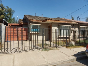 Casa en arriendo mensual en Calle Larga, Calle Larga - 2 dormitorios, 2 baños
