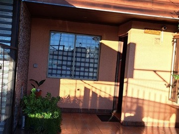 Casa en venta en Los ángeles. Bio-bio, Los Ángeles - 3 dormitorios, 2 baños