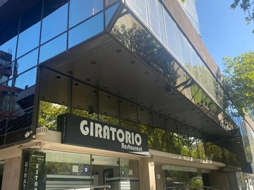 Oficina en venta en Av. Nueva Providencia 2250, Providencia - 4 dormitorios, 2 baños