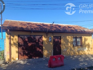 Casa en venta en calle rosario, Curicó - 3 dormitorios, 1 baño