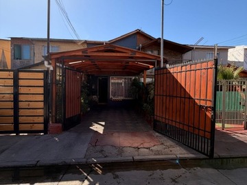 Casa en venta en Rinconada, Maipú - 3 dormitorios, 1 baño