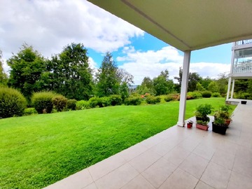 Departamento en venta en Magnífico y precioso departamento con vista panorámica, Frutillar - 3 dormitorios, 2 baños
